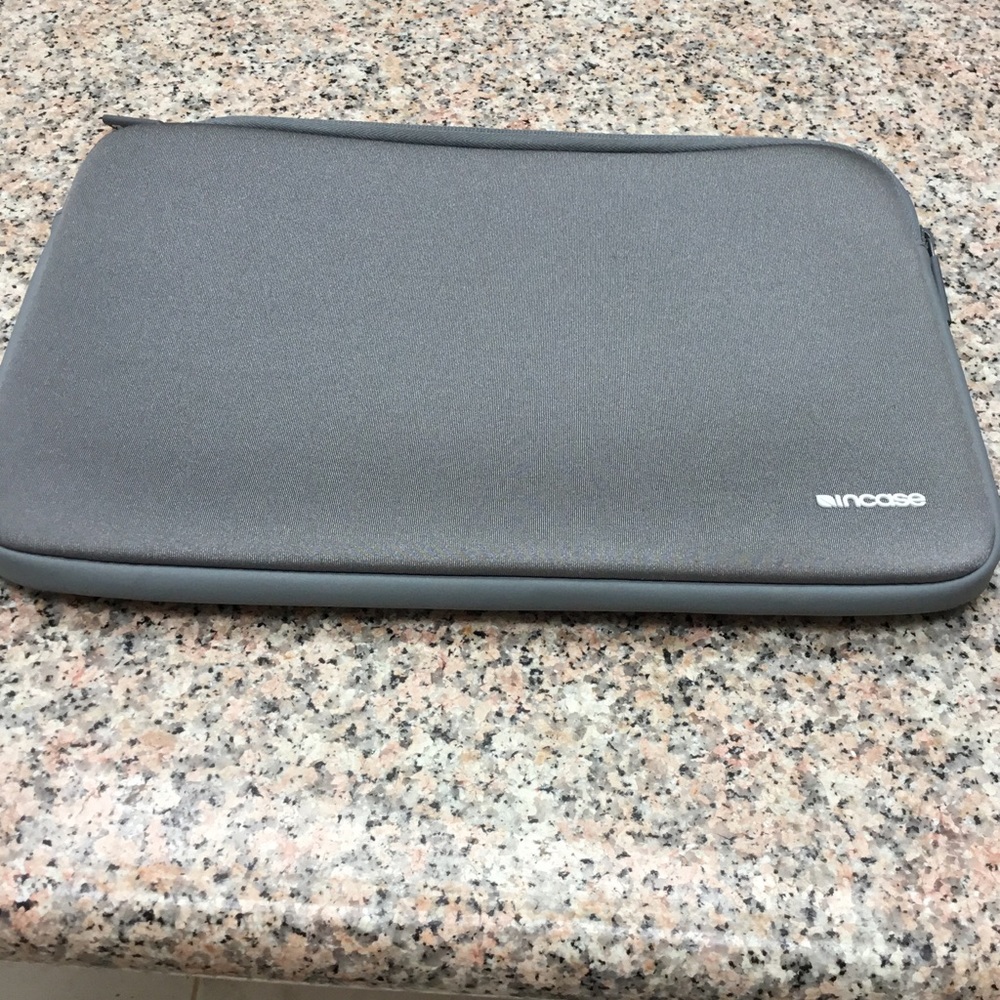 Computer Case - image 1